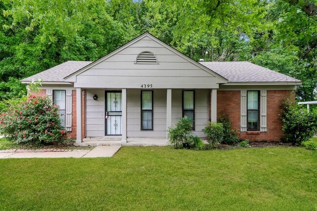 Primary Photo - 4395 Kerwin Dr