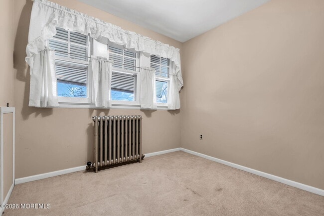 Building Photo - 501 Cable Ave