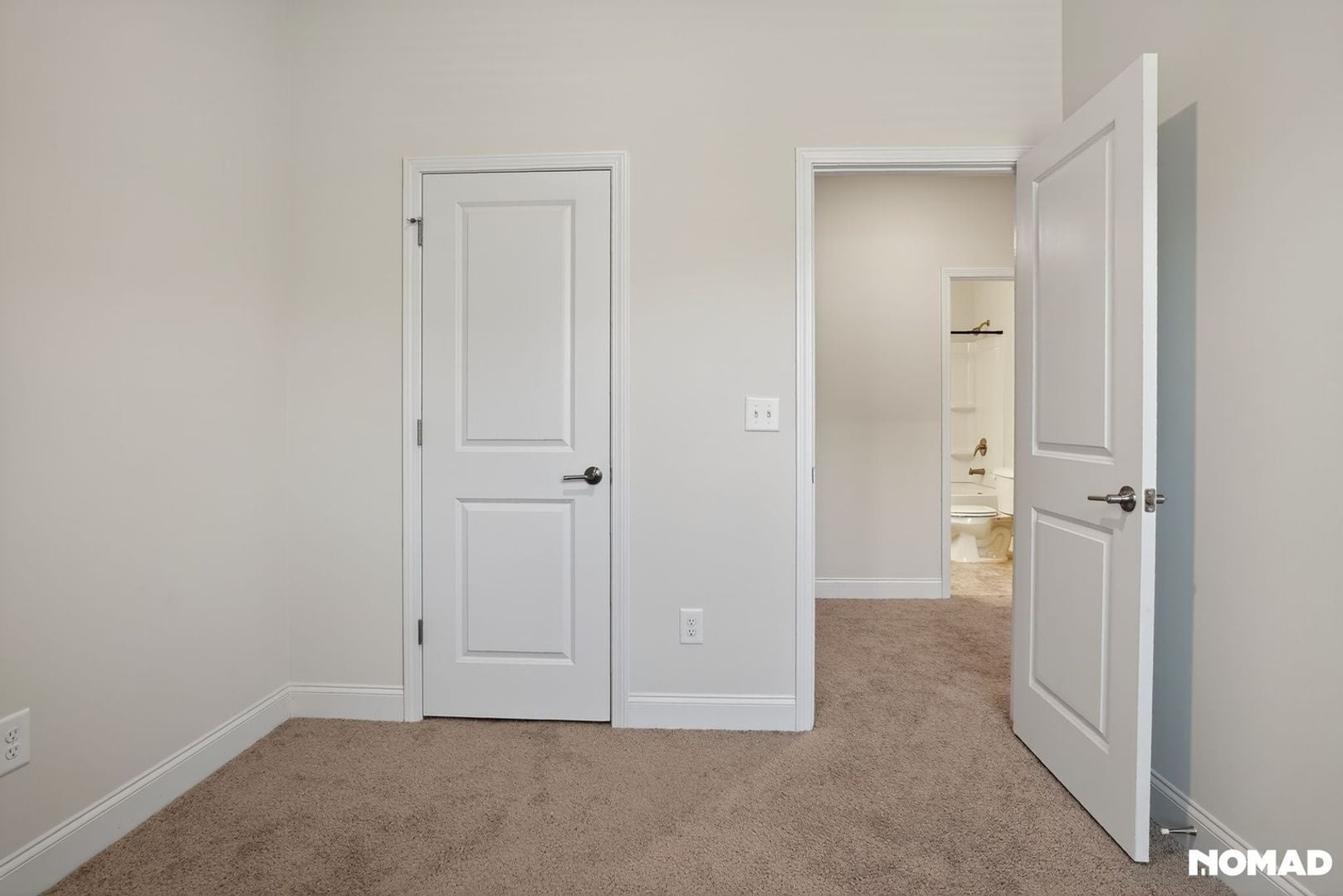 Building Photo - 3445 Sumersbe court