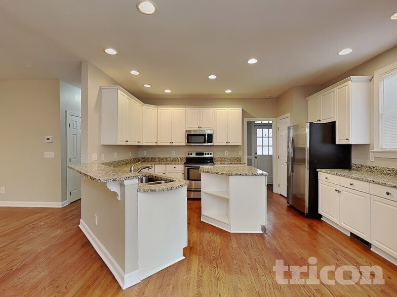 Building Photo - 10301 Sorrills Creek Ln