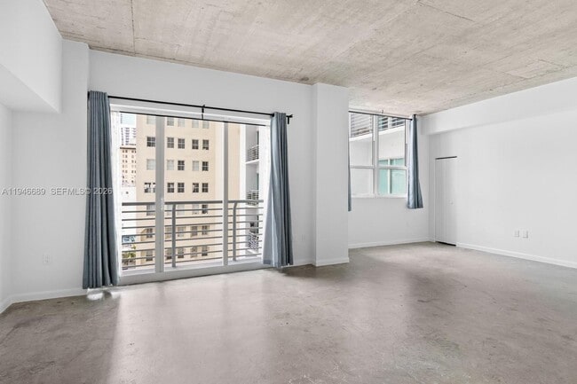 Building Photo - 133 NE 2nd Ave