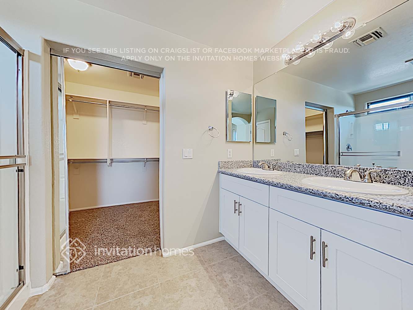 Building Photo - 2844 S 160th Ln