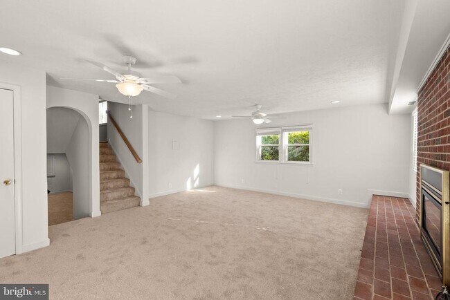 Building Photo - 1726 Baldwin Dr