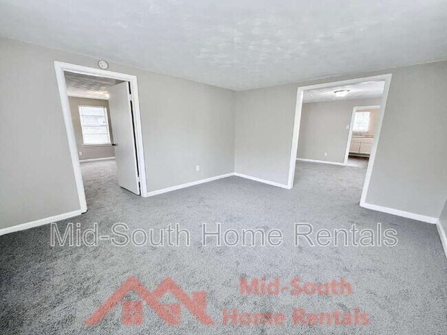 Building Photo - 3389 Cypress Rd