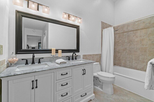 Building Photo - 5539 Eton Ct