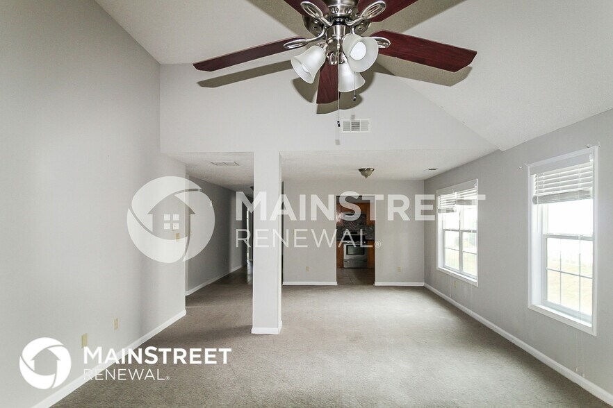 Building Photo - 7051 Mahonia Pl