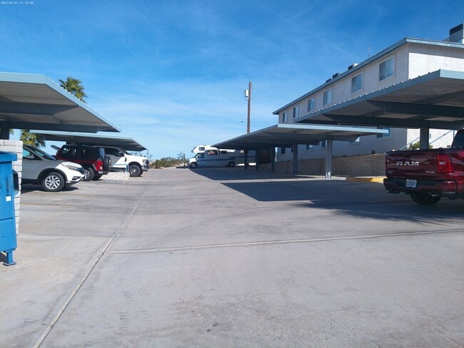 Building Photo - 1775 Bimini Ln