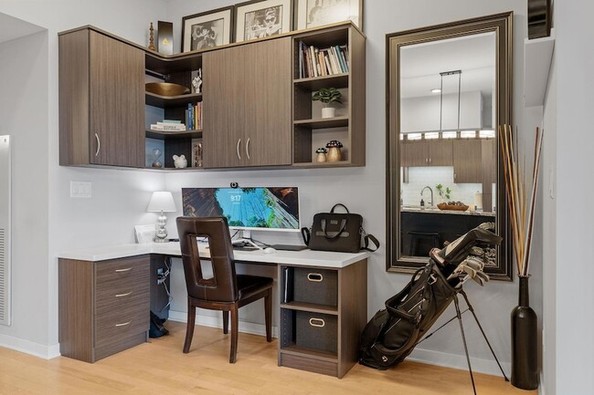 Building Photo - 740 Portland Ave