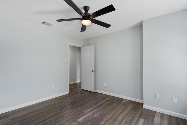 Building Photo - 6300 Crumley Ln