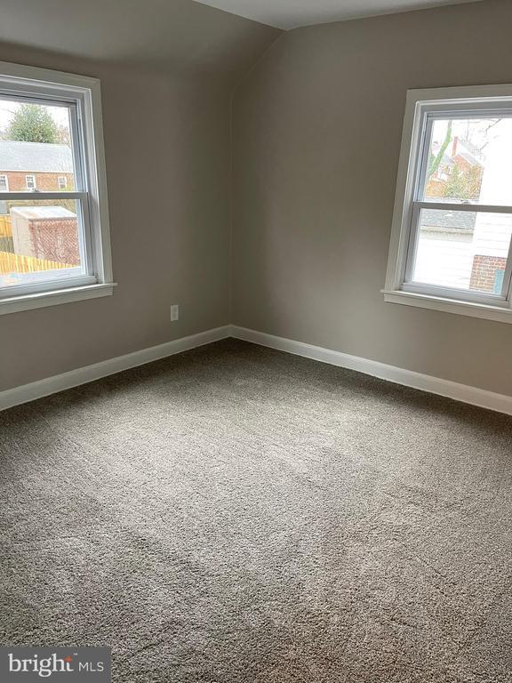 Building Photo - 418 Goodley Rd