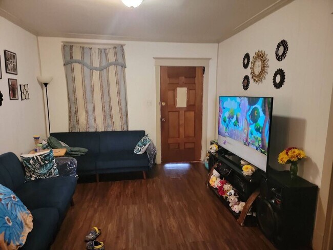 Building Photo - Great 3 Bedroom Home for Rent
