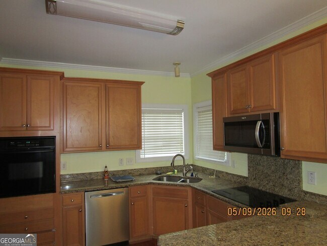 Building Photo - 2811 Weatherstone Cir SE