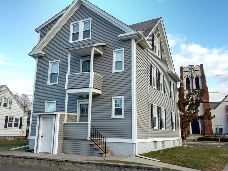 Building Photo - 134 N Orchard St