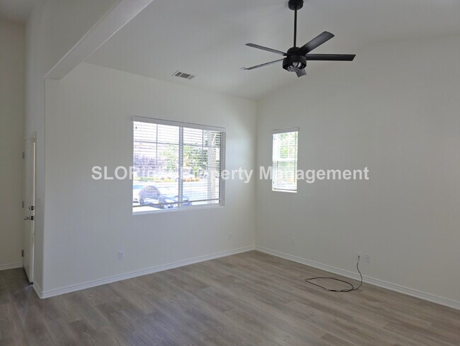 Building Photo - AVAILABLE NOW - 3 Bed/2.5 Bath Home located in Templeton Ranch