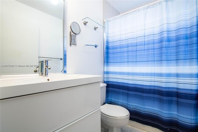 Building Photo - 16227 SW 139th Ct