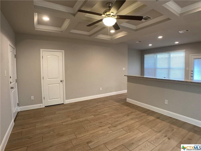 Building Photo - 2010 Rueben Rd