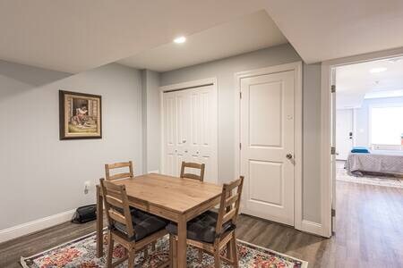 Building Photo - 4950 Fitch Pl NE