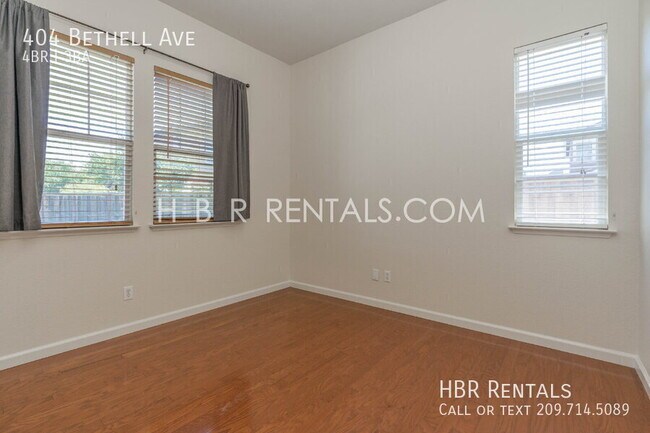 Building Photo - 404 Bethell Ave