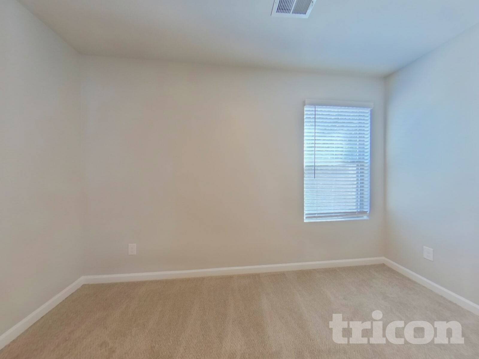 Building Photo - 1027 Summer Cypress Dr