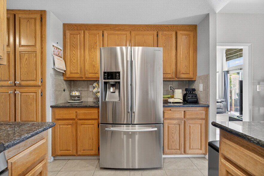 Building Photo - 151 Buck Ct