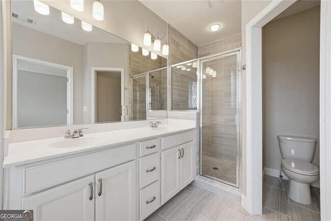Building Photo - 164 Blakemore Dr