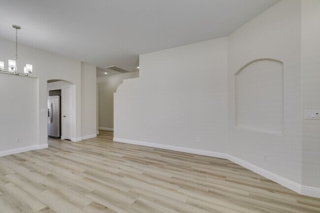 Building Photo - Newly Renovated 3-Bedroom Home in Summerlin