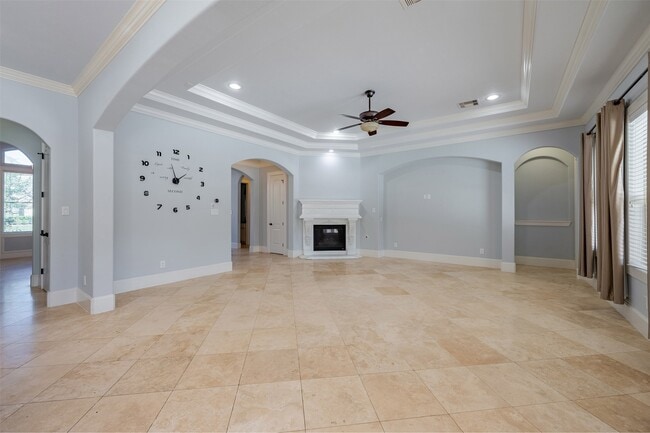 Building Photo - 12955 Lake Parc Bend Drive