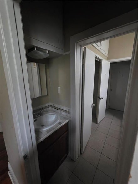 Building Photo - 3820 Perrier St