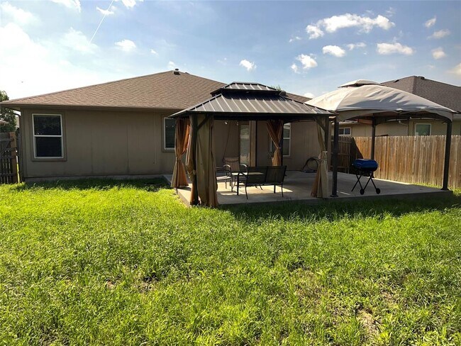 Building Photo - 13724 Sierra Wind Ln