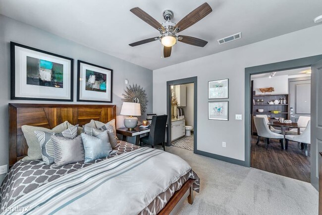 Building Photo - 2 br, 2 bath Condo - 604 N Eldridge Pkwy