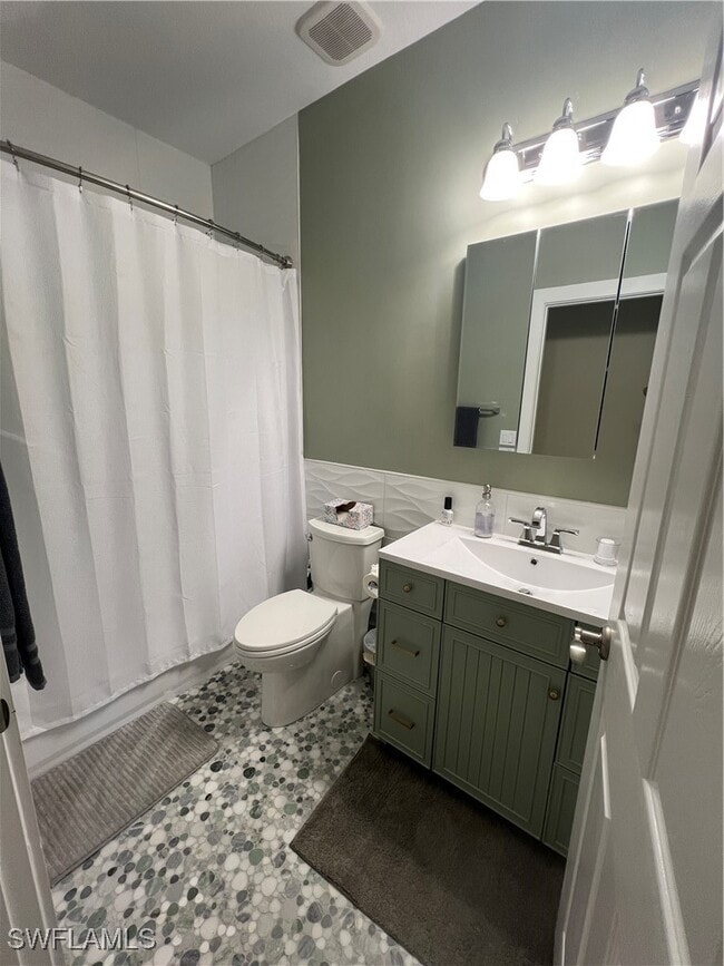 Building Photo - 6809 Ascot Dr