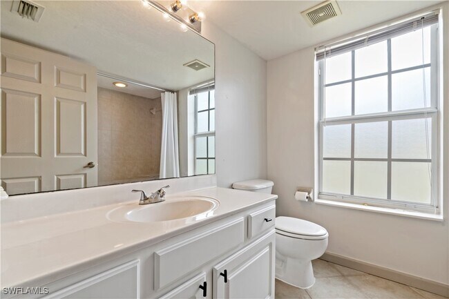 Building Photo - 4113 Residence Drive