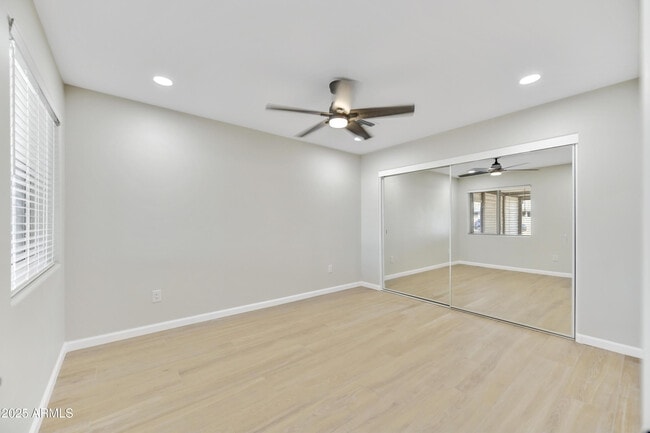 Building Photo - 2223 N 74th St