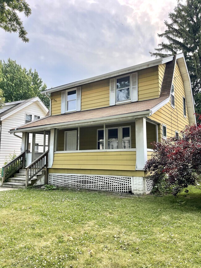 Primary Photo - 1270 Wilbur Ave
