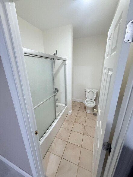 Building Photo - 8 Colby St