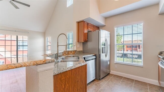 Building Photo - 10568 Windsor Lake Ct