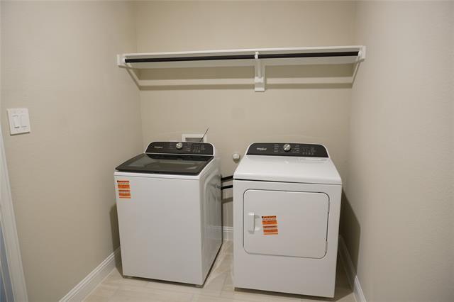 Building Photo - 2212 Dunbar Dr