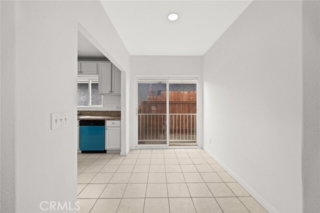 Building Photo - 554 Bonita St