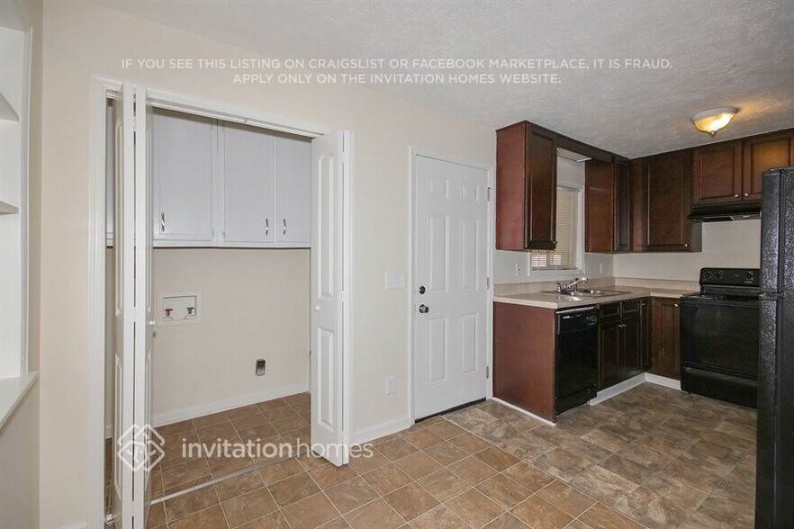 Building Photo - 3572 Vicki Ln