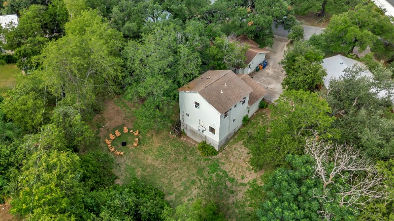 Building Photo - 4603 Lennox Dr