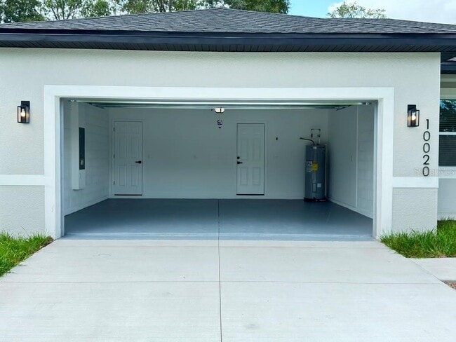 Building Photo - 10020 N Deltona Blvd