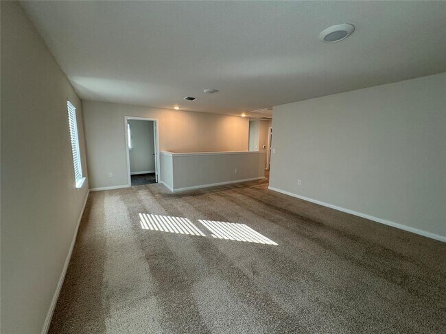 Building Photo - 14013 Levy Ln