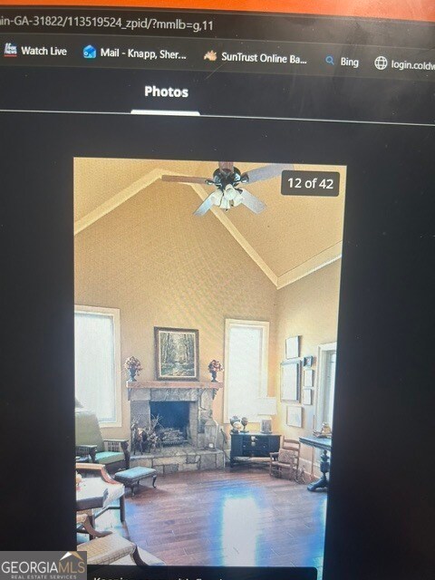 Building Photo - 285 Pine Dr