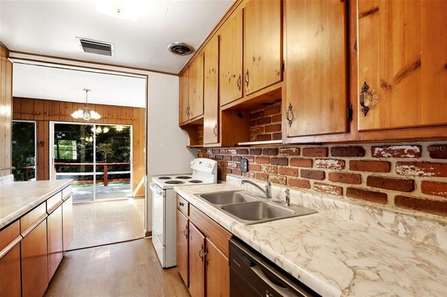 Building Photo - 1622 Arbor Park Dr