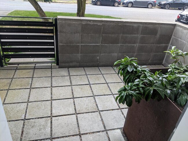 Building Photo - Thomas Street Lofts - Studio