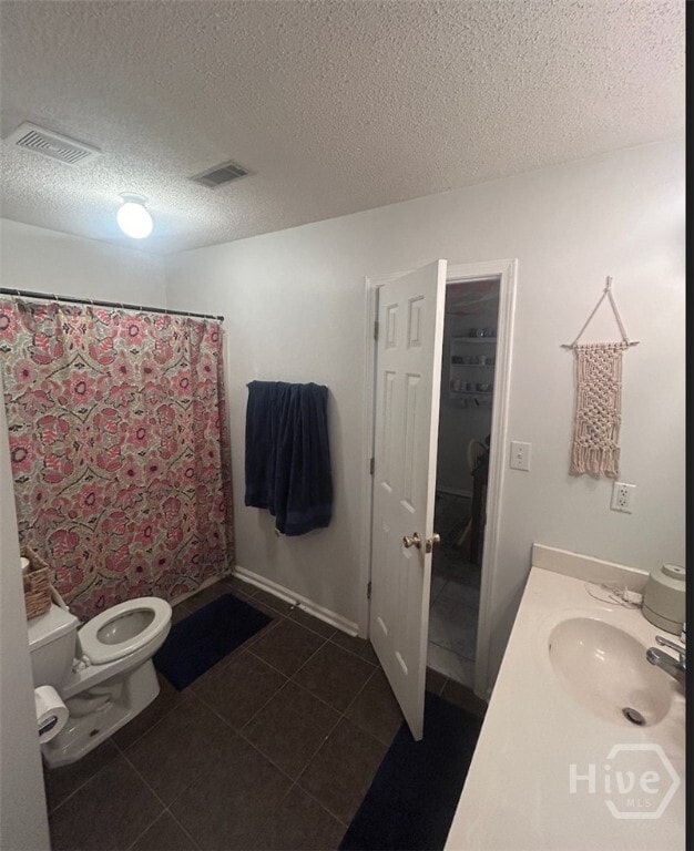 Building Photo - 215 Hodgson Dr