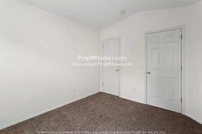 Building Photo - Beautiful Four Bedroom Home In NW Bethany!