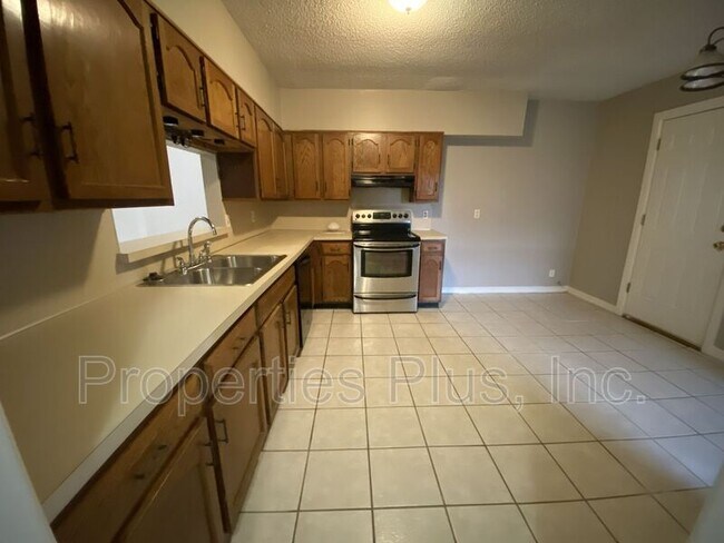 Building Photo - 5914 S 87th E Ave