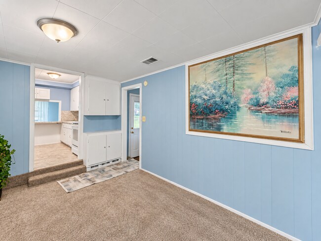 Building Photo - 6030 Cotter Ave