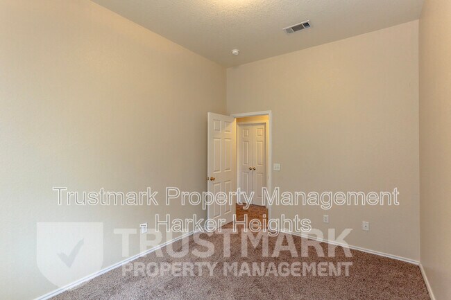 Building Photo - 4108 Alan Kent Dr